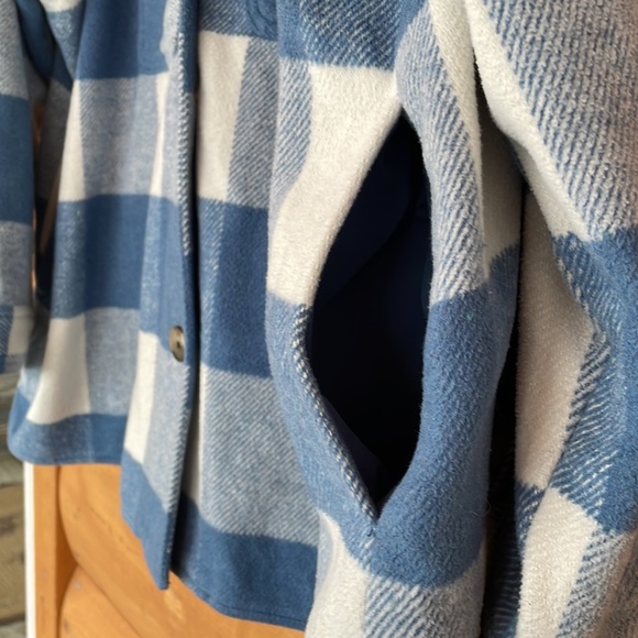 Old Navy Shacket Jacket Shirt. Soft Brushed Buffalo Check. EUC Size 2X. - Picture 5 of 10